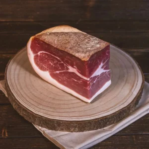 Cœur de jambon d’Auvergne IGP pièce maigre et tendre élaborée artisanalement par les Salaisons de Montagnac