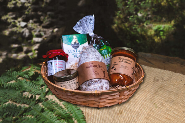 Le panier garni curiosité en cadeau de Noël