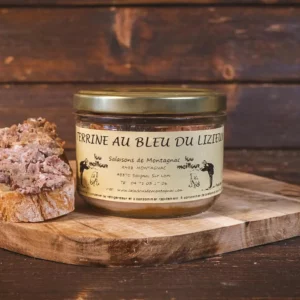 Terrine artisanale au bleu de Lizieux préparée par les Salaisons de Montagnac selon un savoir-faire traditionnel