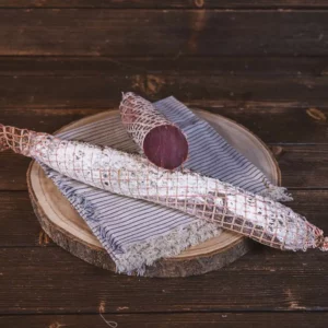 Filet mignon de porc séché élaboré artisanalement par les Salaisons de Montagnac, charcuterie traditionnelle